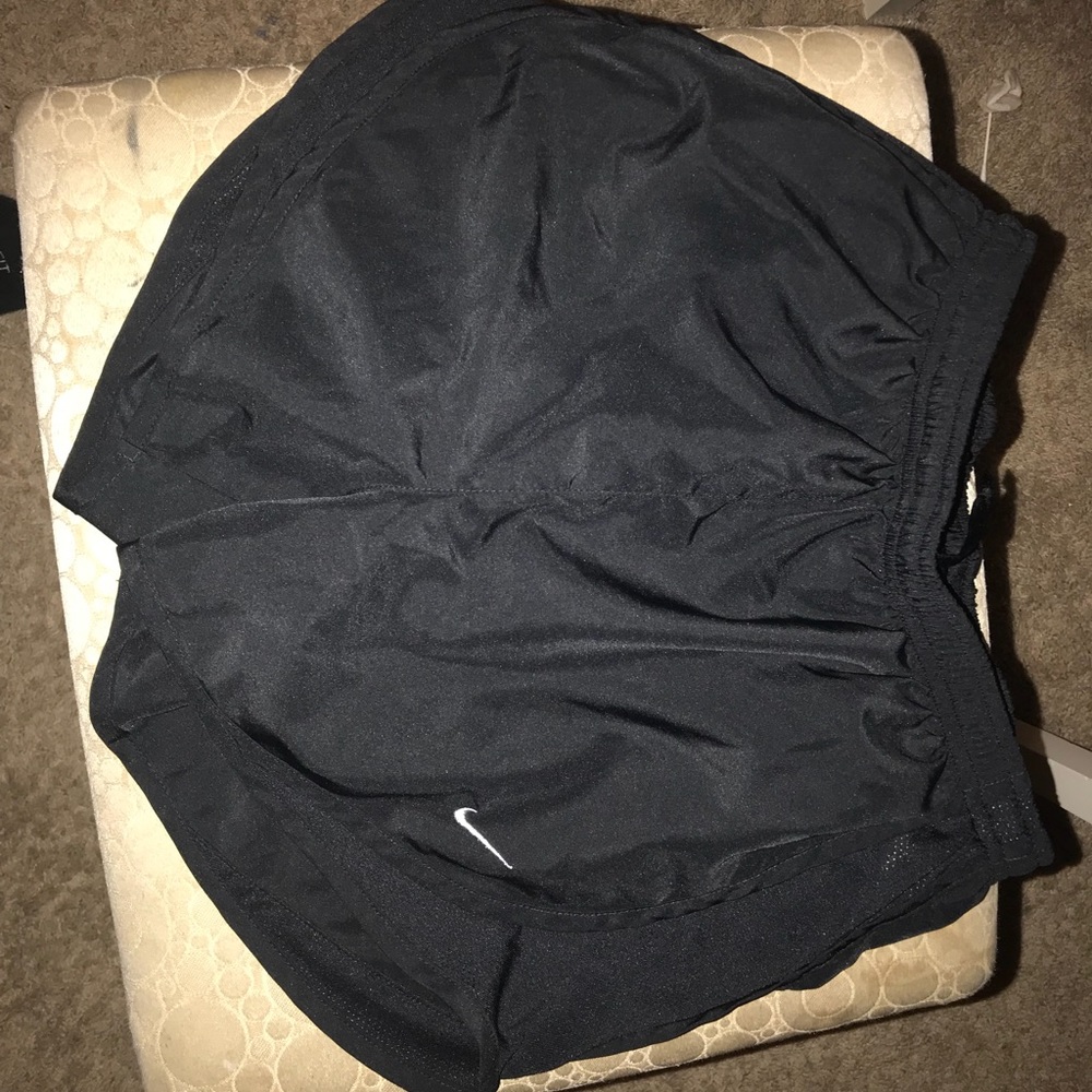 Running shorts